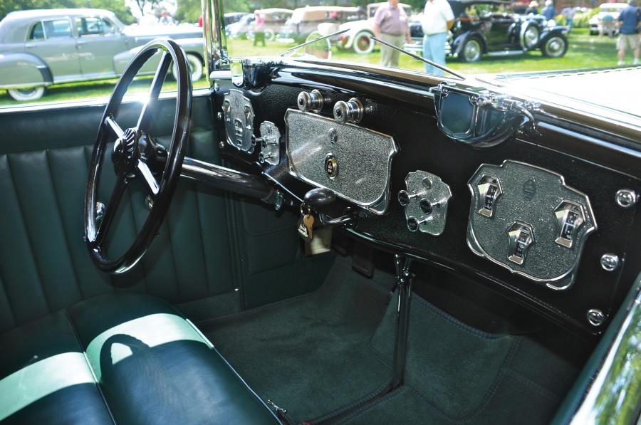 Торпедо Cord L-29 Convertible 1931 года  (фото 22 из 51)